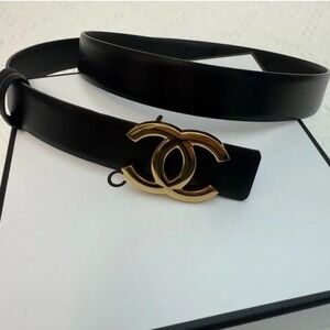 Chanel Black and Gold Women's Belt